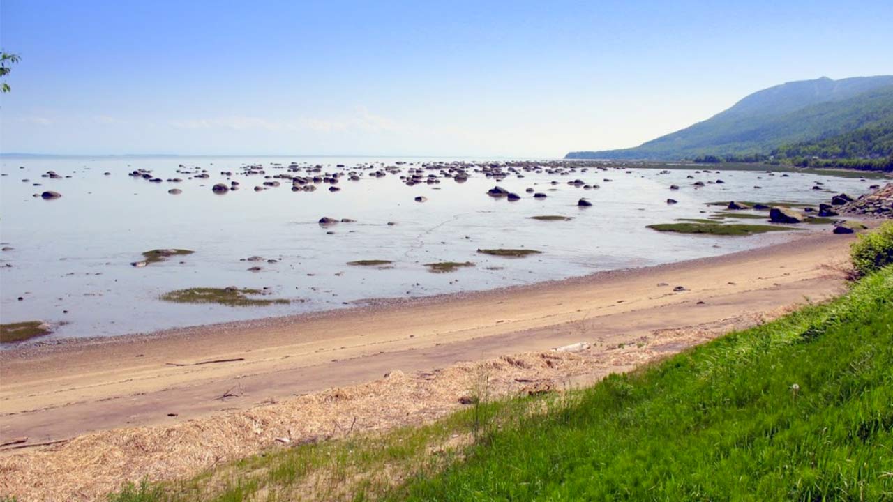 Une plage secrète à PetiteRivièreSaintFrançois dans Charlevoix Guide vacances Une plage secrète à PetiteRivièreSaintFrançois dans Charlevoix Guide vacances